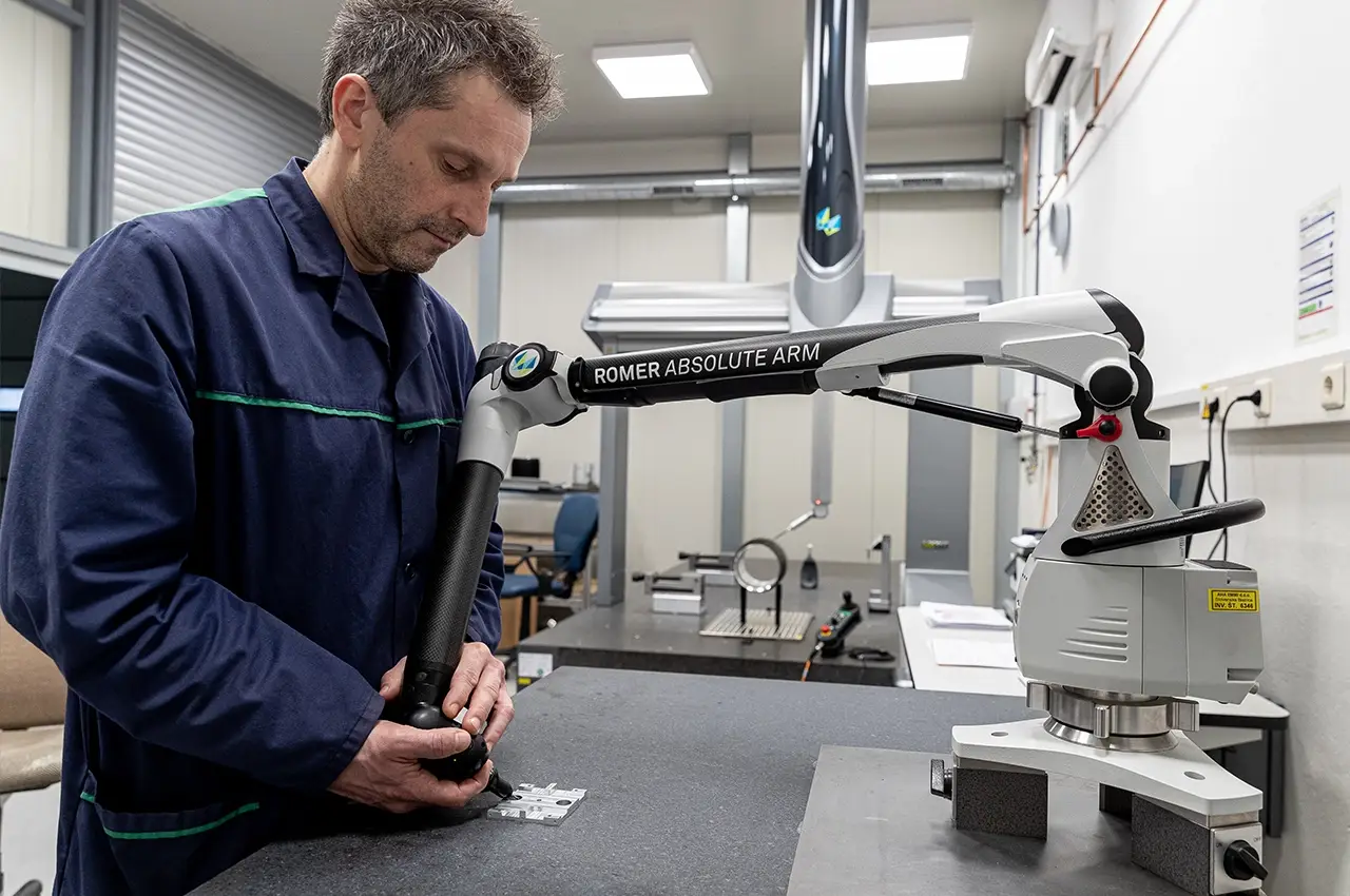 Inzeniring in razvoj 1